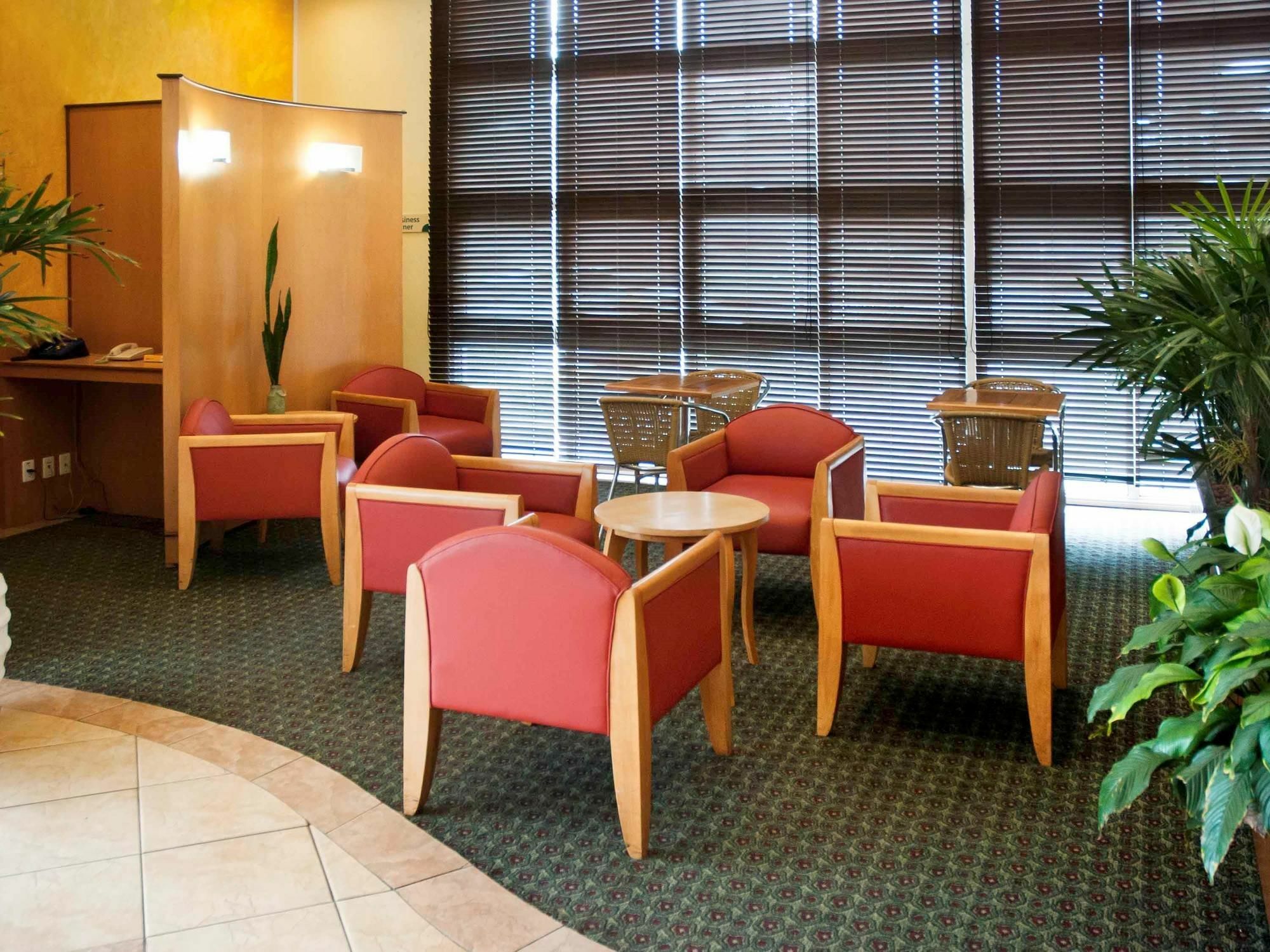 Hotel Ibis Indaiatuba Viracopos Extérieur photo